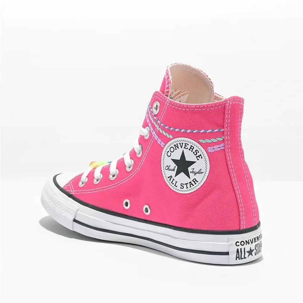 Converse Chuck‎ Taylor Girls All Star Pink High Top Shoes Charms New Size 5